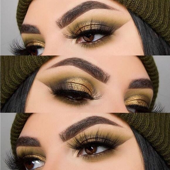 Clinique Chubby Eyeshadow Stick in Whopping Willow (Metallic Olive) - Picture 6 of 16